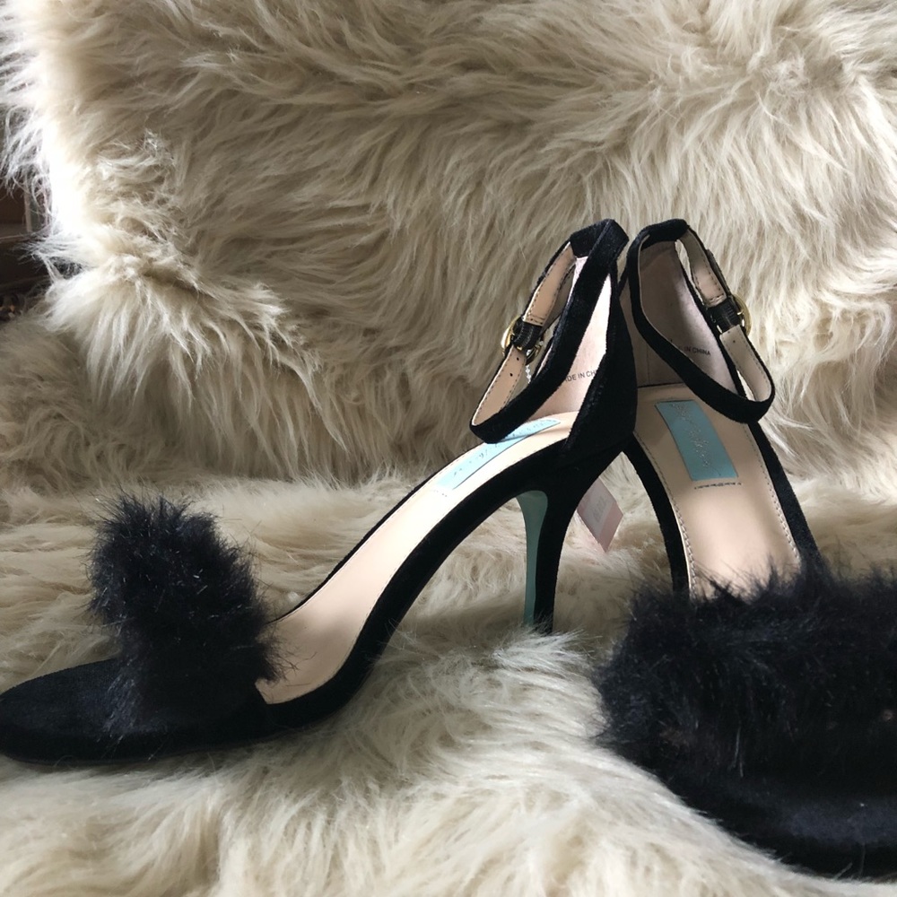 Betsey Johnson Nolte Velvet Sandal